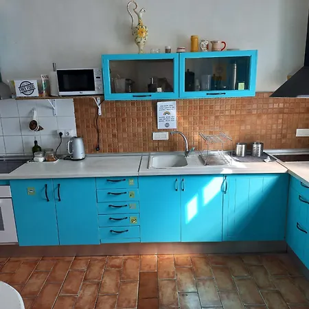 Puerto Nest Albergue Puerto de la Cruz (Tenerife)