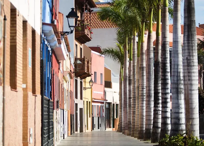 Puerto Nest Ostello *